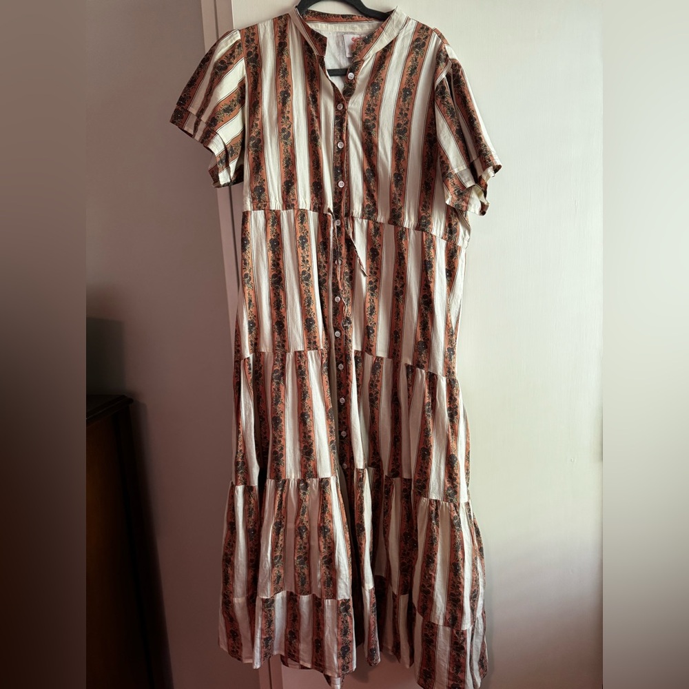 Victoria Dunn Striped Floral Button-Down Dress